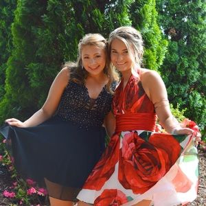 Meet your Posher, Amelia